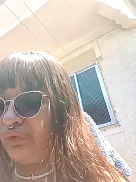 pepsicolacouple online show from November 1, 2025, 2:44 pm