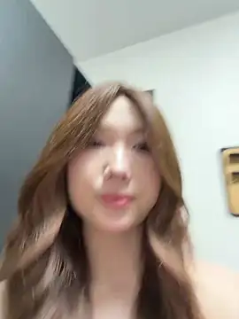 xyebobs online show from June 5, 2026, 2:34 pm
