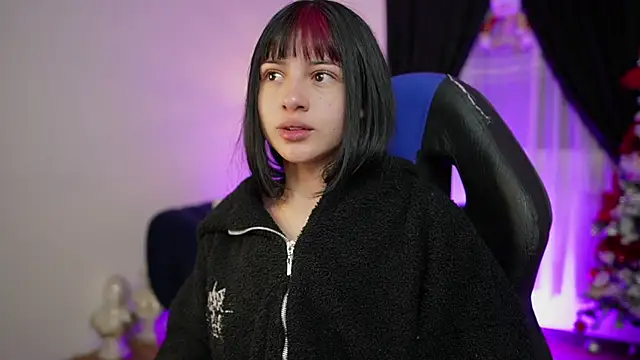 Snapshot of myeimmy_33 chatting on December 2, 2025, 10:50 am myeimmy 33 online show from December 2, 2025, 10:50 am