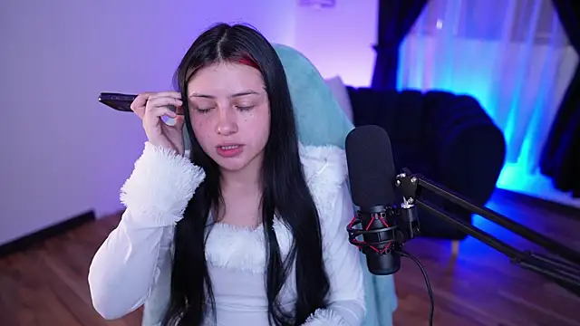 Snapshot of myeimmy_33 chatting on February 27, 2026, 9:47 pm myeimmy 33 online show from February 27, 2026, 9:47 pm