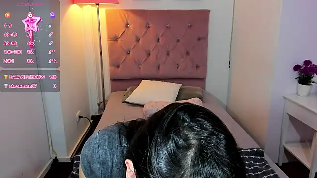 Snapshot of myeimmy_33 chatting on February 26, 2025, 9:31 pm myeimmy 33 online show from February 26, 2025, 9:31 pm