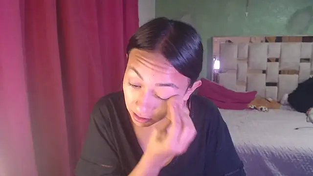 Little aphrodite online show from December 5, 2025, 1:38 am