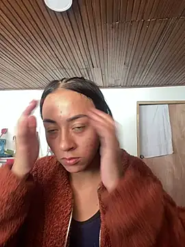 Little aphrodite online show from February 22, 2026, 6:31 pm