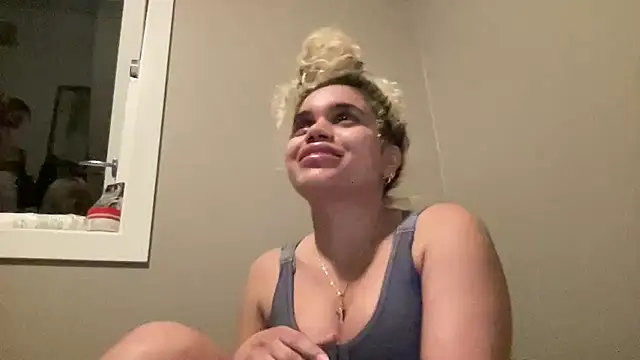 brithneysquirt online show from March 11, 2026, 8:36 pm