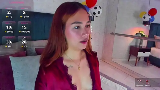 AdeleAndersonn online show from June 13, 2026, 12:58 pm