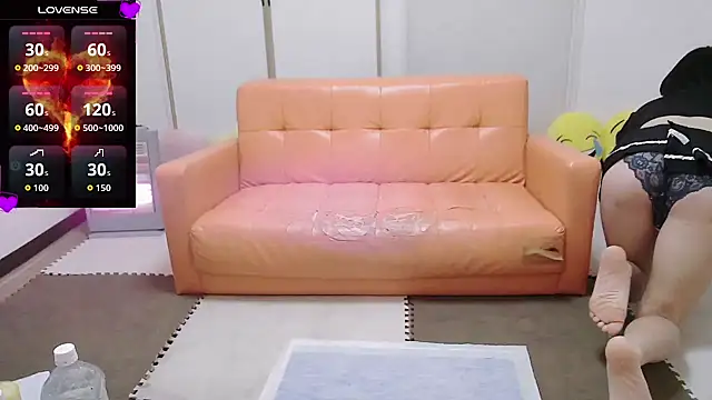 minamina1221 online show from January 15, 2026, 6:06 am