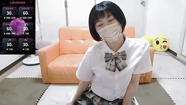minamina1221 online show from June 11, 2026, 5:10 pm