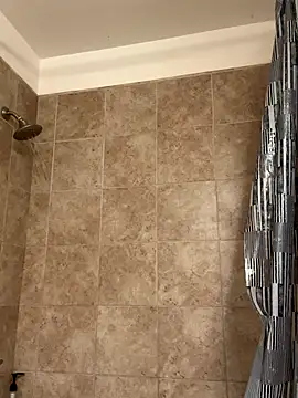 Snapshot of BigBossaNova69 chatting on October 9, 2025, 4:02 am BigBossaNova69 online show from October 9, 2025, 4:02 am