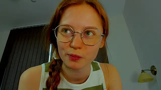 Fire Luna online show from December 27, 2024, 8:24 am