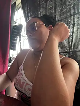 angela angels  online show from June 7, 2026, 4:12 pm