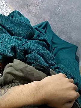 Juliano69xv online show from January 16, 2026, 1:04 pm