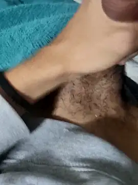 Snapshot of Juliano69xv chatting on February 27, 2026, 12:38 pm Juliano69xv online show from February 27, 2026, 12:38 pm