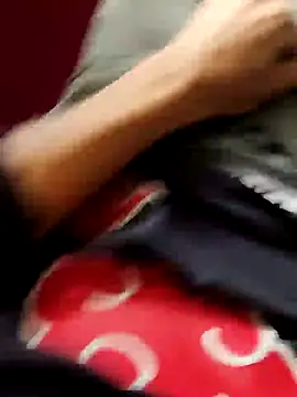 Snapshot of Juliano69xv chatting on March 4, 2026, 1:41 pm Juliano69xv online show from March 4, 2026, 1:41 pm