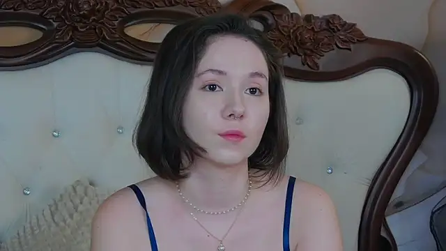 IreneRaye online show from February 18, 2025, 4:48 am