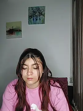 carolayrosse online show from November 24, 2025, 5:07 am