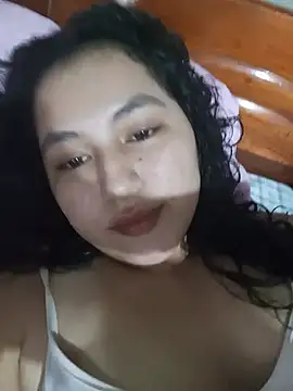Pelusitaculona online show from August 4, 2026, 5:45 am