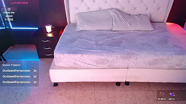 Snapshot of Danielle-Smithh chatting on March 5, 2025, 2:46 am Danielle-Smithh online show from March 5, 2025, 2:46 am