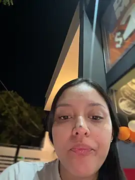 kenndall 21 online show from November 1, 2025, 2:07 am