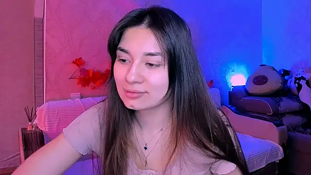 Swee Alicee online show from February 7, 2025, 8:22 am