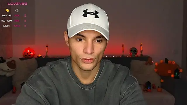 denlover1 online show from October 17, 2025, 6:39 am