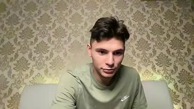 denlover1 online show from February 17, 2025, 3:55 pm