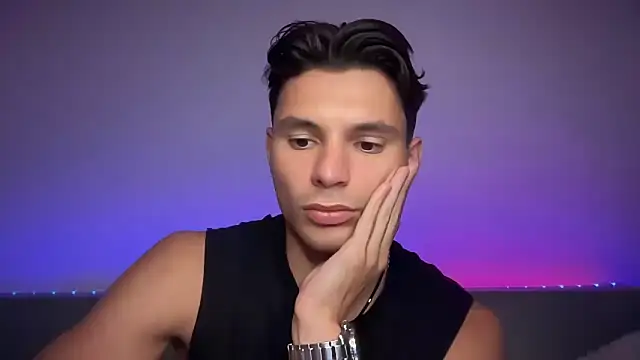 denlover1 online show from September 20, 2025, 3:44 am