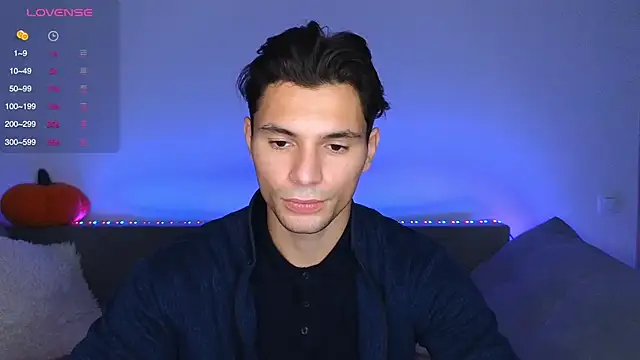 denlover1 online show from October 9, 2025, 8:26 am