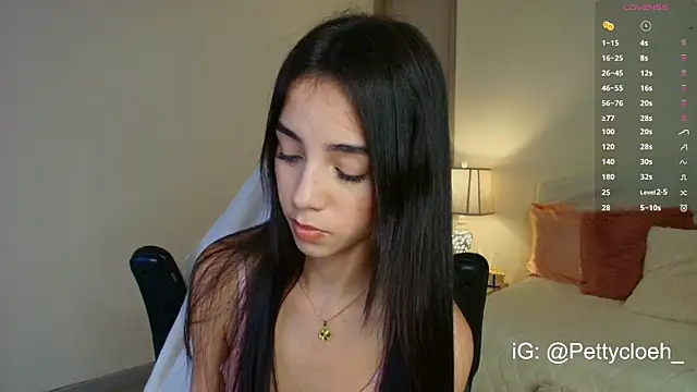 PettyCloeh online show from October 21, 2025, 9:36 pm