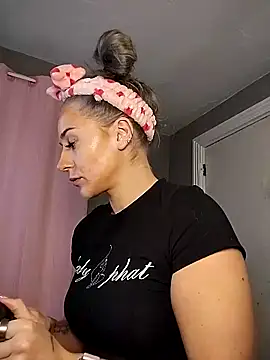 Snapshot of lexybabyxo chatting on March 24, 2026, 11:43 am lexybabyxo online show from March 24, 2026, 11:43 am