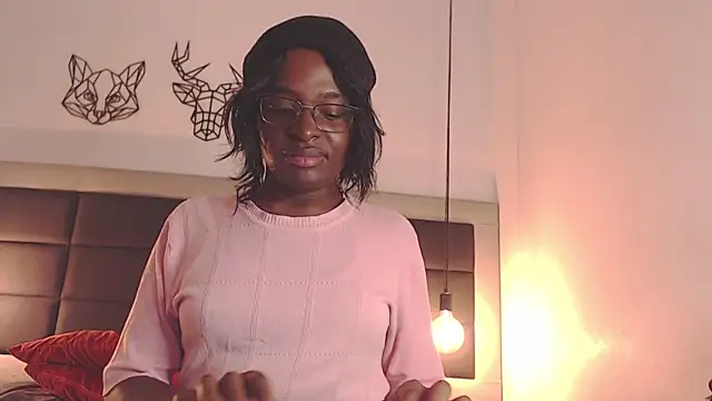 candy lovee69 online show from September 29, 2025, 10:15 pm