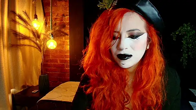 sahra taylor  online show from March 6, 2026, 3:51 pm