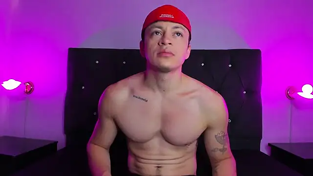 Angel Cuervo online show from September 12, 2025, 12:38 pm