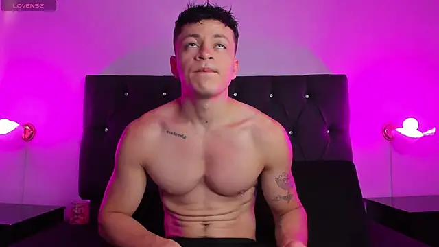 Angel Cuervo online show from October 2, 2025, 12:41 pm