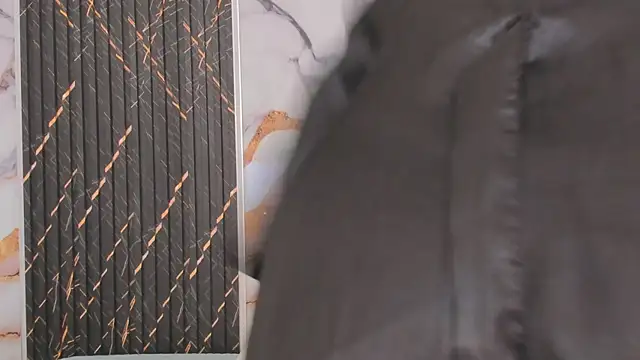 Alyson-a online show from January 14, 2026, 12:09 pm