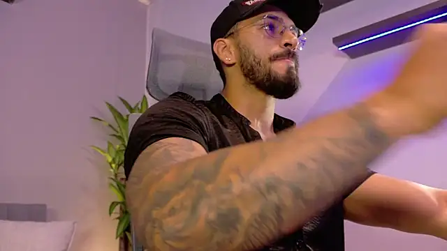 tony muscle online show from April 26, 2026, 2:03 pm