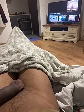 gabrielstc157 online show from April 19, 2026, 10:56 pm