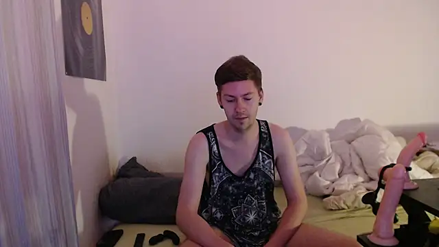 Snapshot of jonny-bisexual chatting on December 3, 2024, 12:30 am jonny-bisexual online show from December 3, 2024, 12:30 am