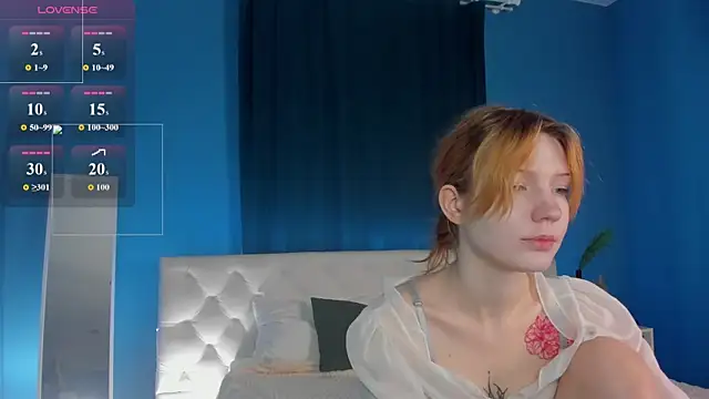 Linablueeyed online show from June 7, 2026, 9:14 am