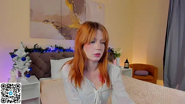 Linablueeyed online show from December 20, 2025, 9:12 am