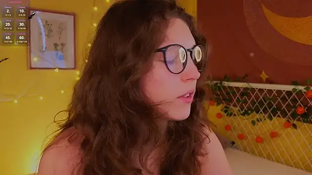 cherry lea online show from October 30, 2025, 4:48 pm