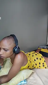 FreakySag 8888 online show from May 3, 2026, 5:23 am