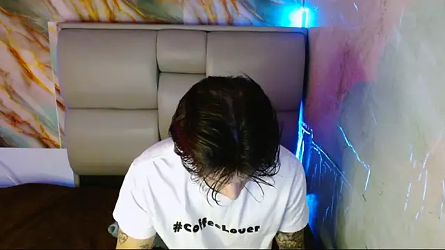 Apolo Hidalgo01 online show from September 16, 2025, 6:53 pm