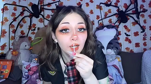  Devill Baby online show from September 25, 2025, 6:41 am