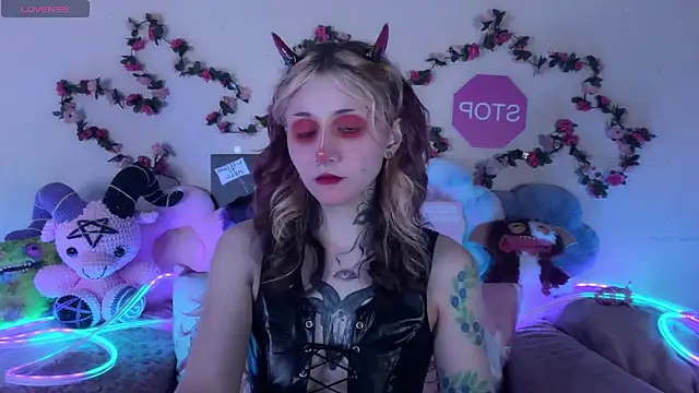  Devill Baby online show from May 18, 2026, 7:40 pm