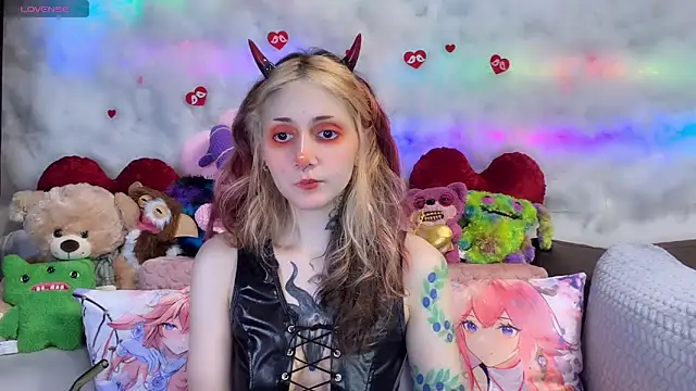  Devill Baby online show from April 28, 2026, 7:40 pm