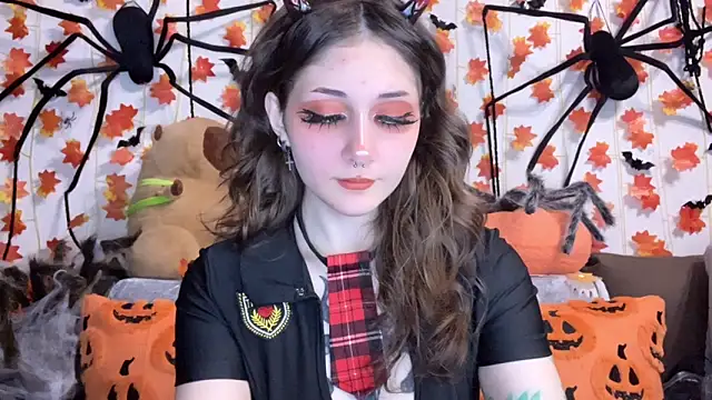  Devill Baby online show from October 3, 2025, 4:52 pm