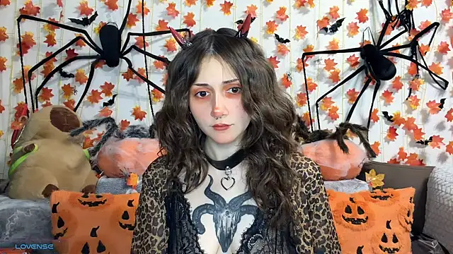  Devill Baby online show from November 27, 2025, 7:36 pm