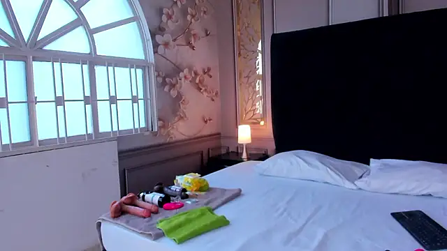 mature bigass   online show from March 21, 2026, 7:51 pm