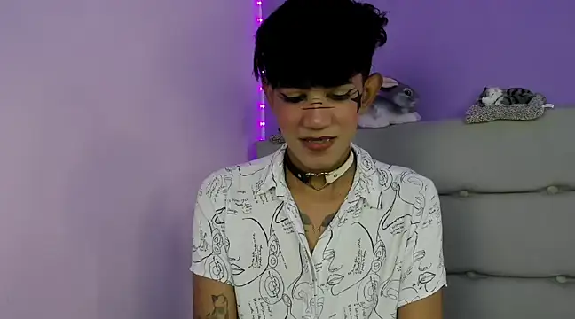 andrew uwu  online show from March 18, 2025, 7:55 pm