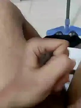 Snapshot of Sharmaji0 chatting on February 20, 2026, 1:24 am Sharmaji0 online show from February 20, 2026, 1:24 am